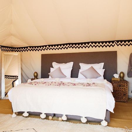 Отель Nubia Luxury Camp Erg Chegaga El Gouera Экстерьер фото